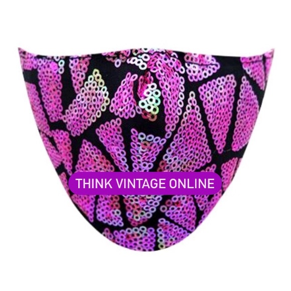 Sequins THINK VINTAGE ONLINE Geometric  FACE Mask - Picture 2 of 3